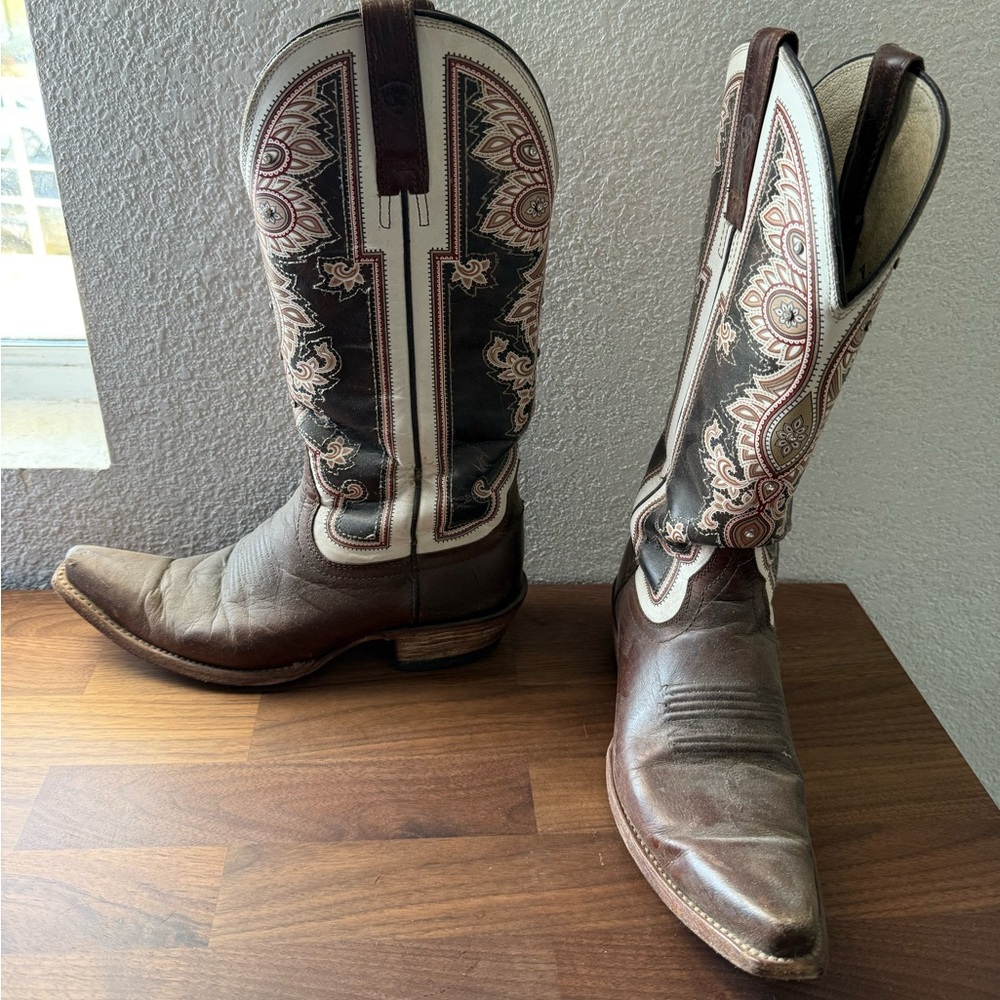 Ariat Cream and Brown Leather Boots